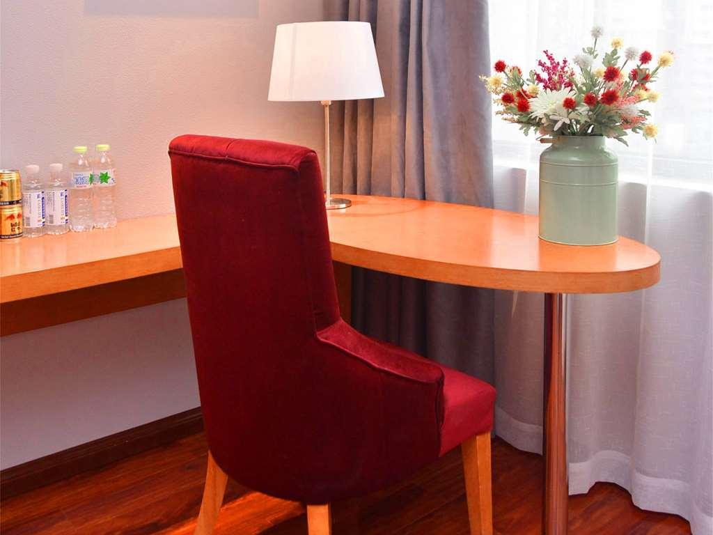 מלון Ibis Chongqing Airport מראה חיצוני תמונה